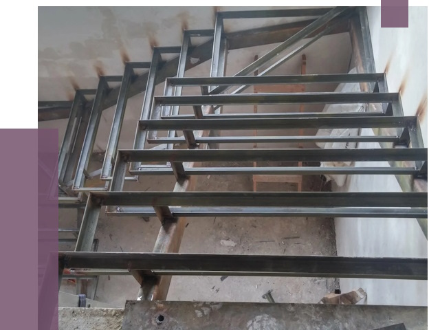 Демонтаж лестниц в Валуйках от 4471 руб. 