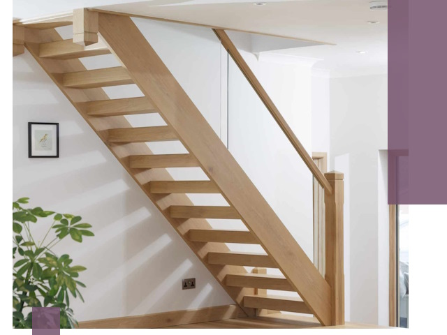 Изготовление деревянных лестниц под ключ в Валуйках для дома