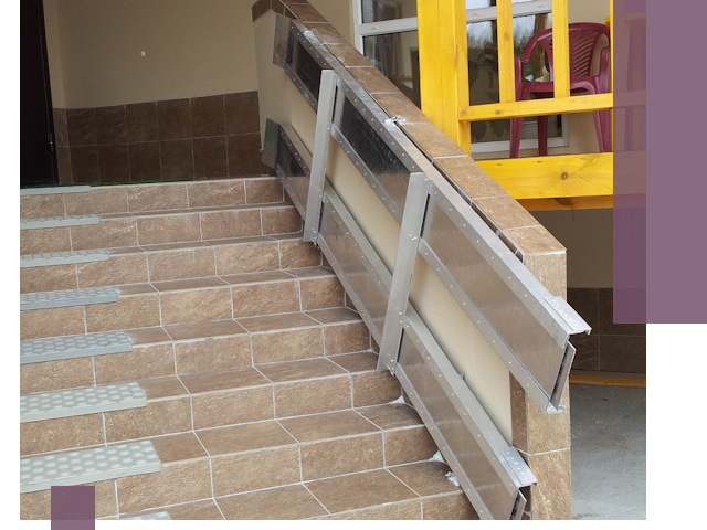 Откидные пандусы под ключ в Валуйках — монтаж и демонтаж