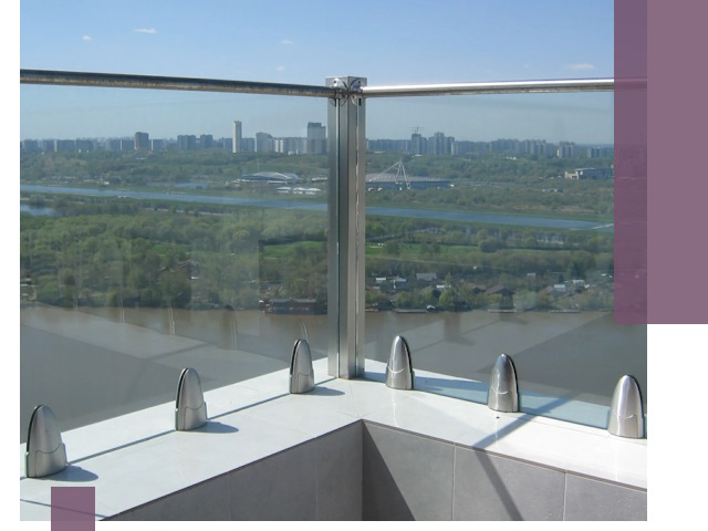 Стеклянные парапеты премиум класса в Валуйках для домов и бизнесов