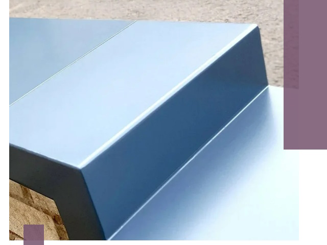 Крышки на парапет в Валуйках: изготовление и монтаж под ключ