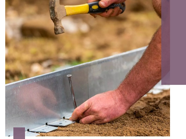 Монтаж металлических бордюров в Валуйках быстро и качественно